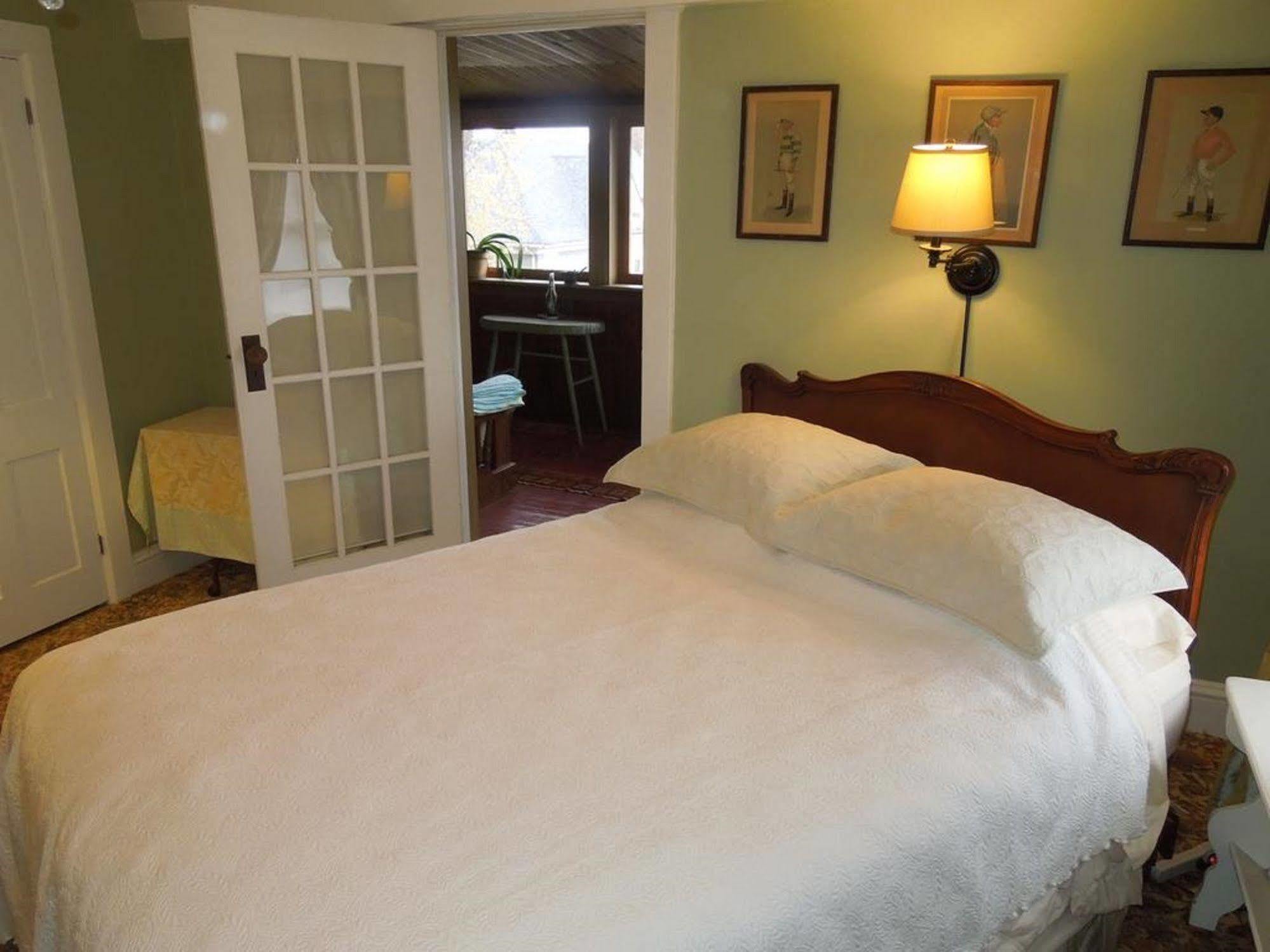 Victorian Bed & Breakfast Of Staten Island Bayonne Exterior photo