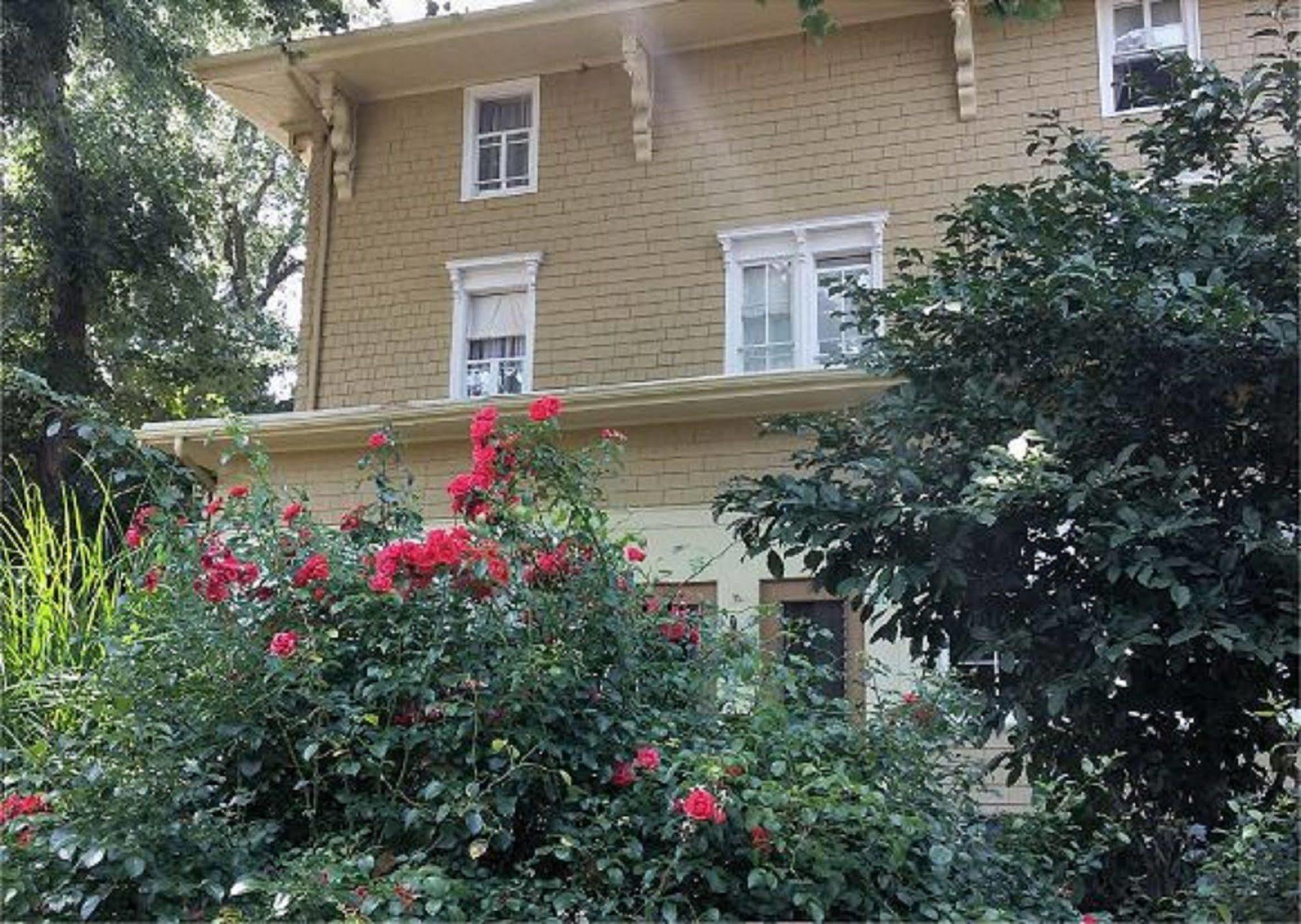 Victorian Bed & Breakfast Of Staten Island Bayonne Exterior photo